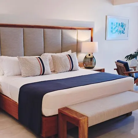 Park Royal Beach Mazatlan Room photo